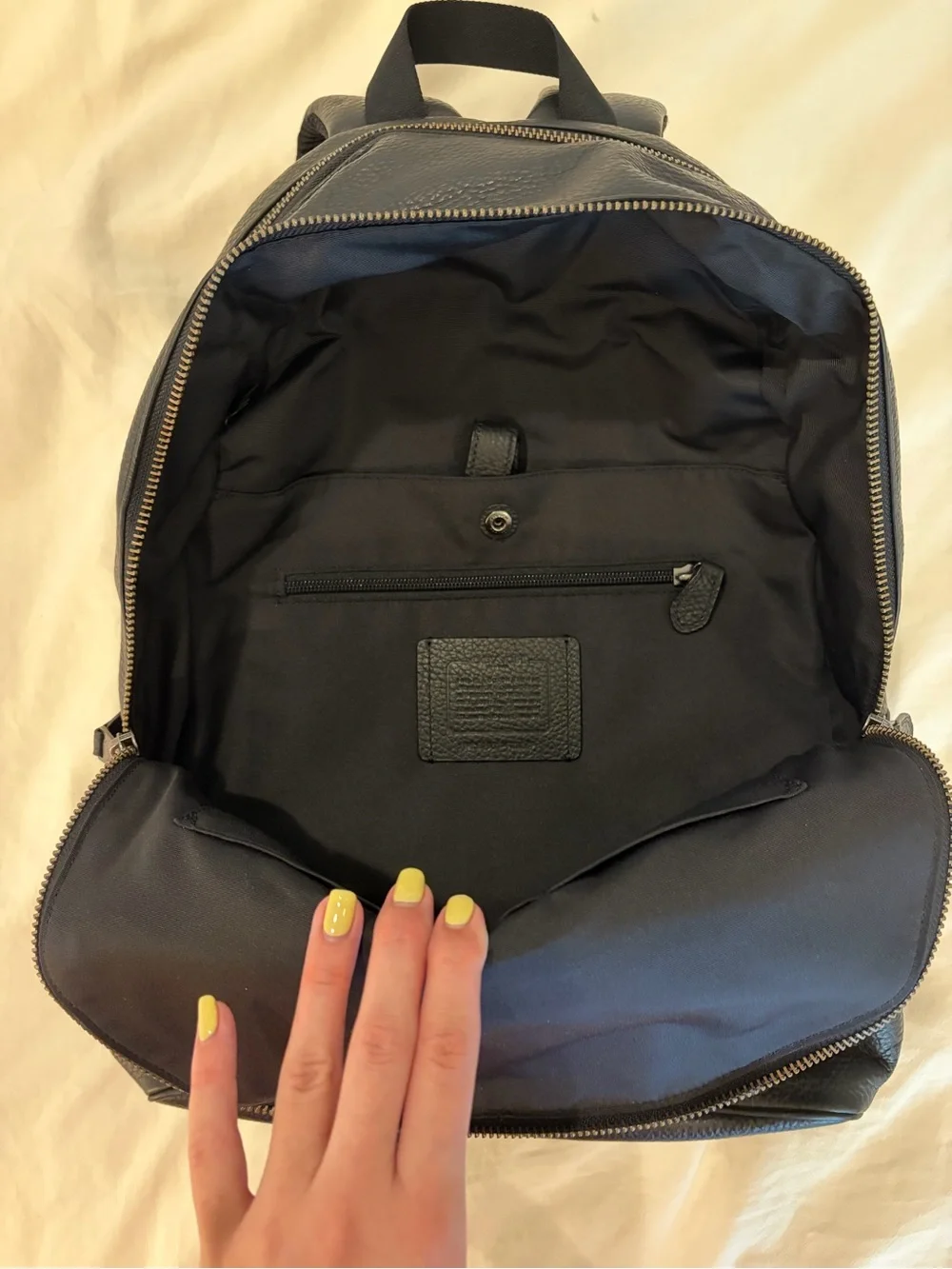 Rare Coach F23257 Men’s West backpack in Black Pebble Leather